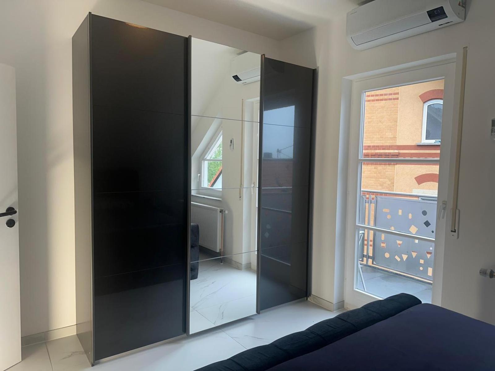 Flexible, Schoene Und Gut Aussehende Feriensuite Ройтлинген Экстерьер фото